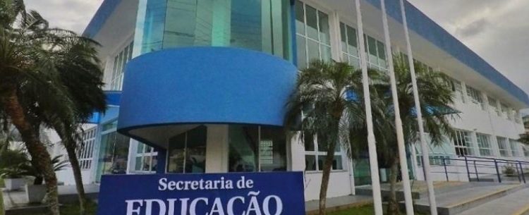 Prefeitura de Caraguatatuba adia retorno às aulas presenciais para 22 de março