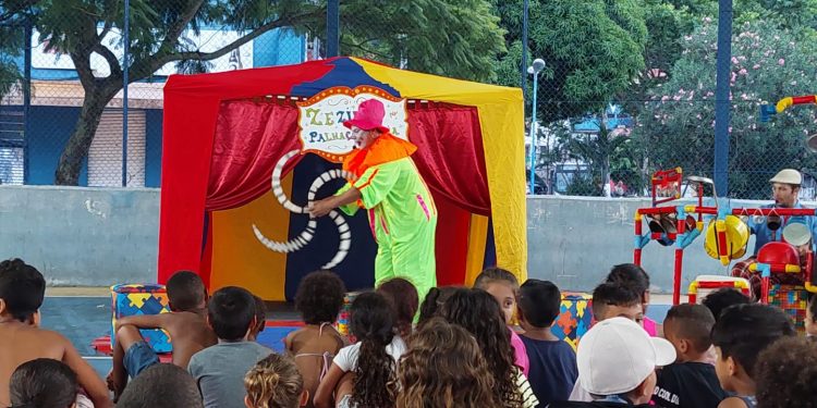 Após sucesso em São Sebastião, “Zezinho na Palhaçolandia” segue em Caraguá