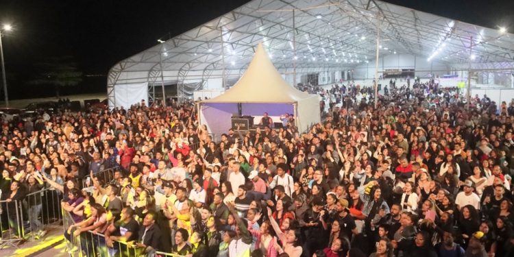 5º Aviva Caraguá começa amanhã (17/08) e traz renomados artistas da música gospel como Rebeca Gomes, Ton Carfi e Valesca Mayssa