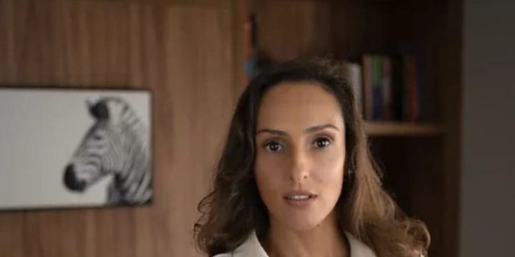 Artigo ‘Navegando Pelas Águas Turbulentas: A Crise nos Relacionamentos Afetivos’ pela psicóloga Priscila Moura