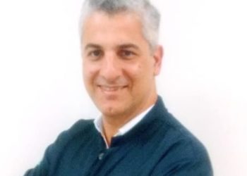 Coluna Multiclínica Caraguá Odontologia: ‘Reconstruindo Sorrisos: Descubra os Benefícios do Implante Dentário’ por Dr. Samir Khaled Issa