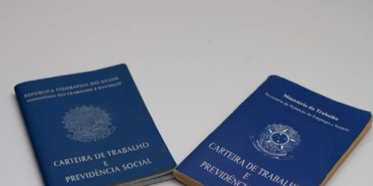 92 vagas de emprego são disponibilizadas pelo PAT de São Sebastião