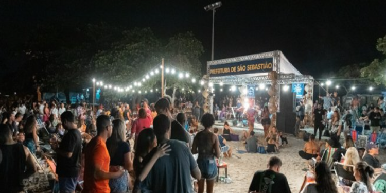 Luau Arrastão ocorre neste sábado (23/11), na Praia do Arrastão, em São Sebastião